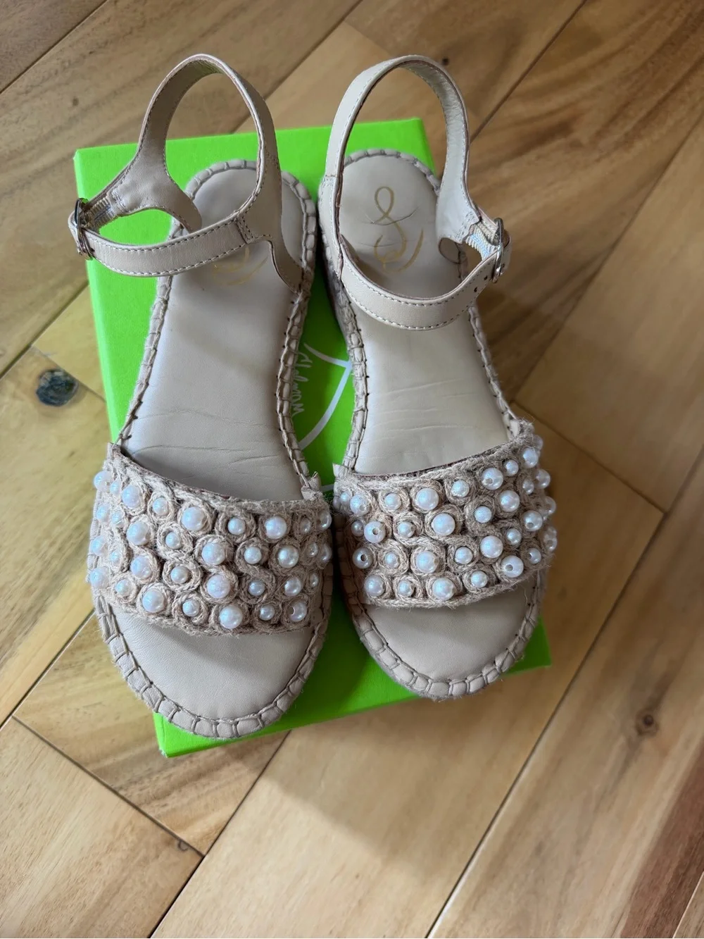 Holly Linen Pearl-Embellished Sam Edelman - Beige